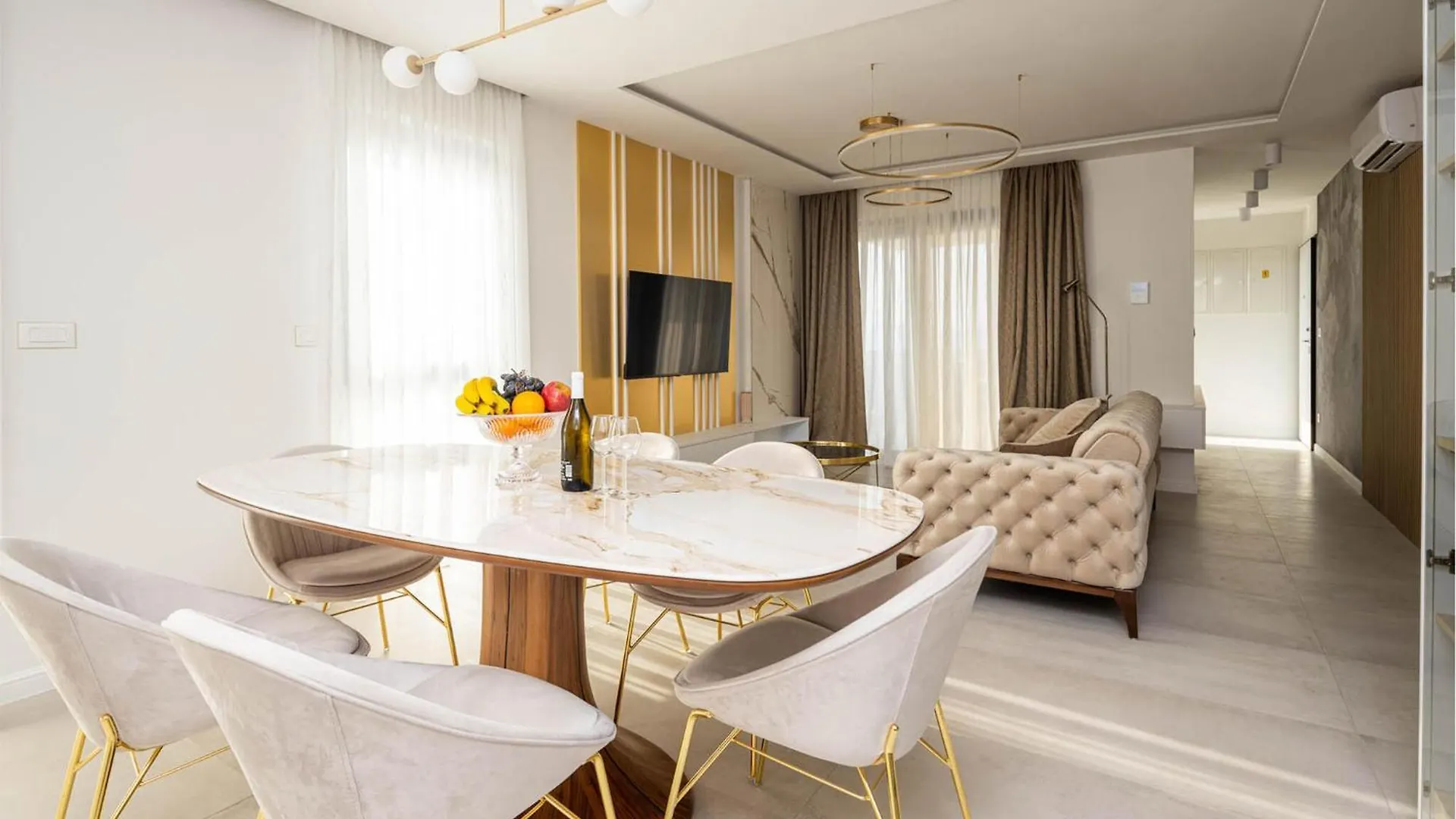 Stunning Apartment In Sveti Filip I Jakov Croazia